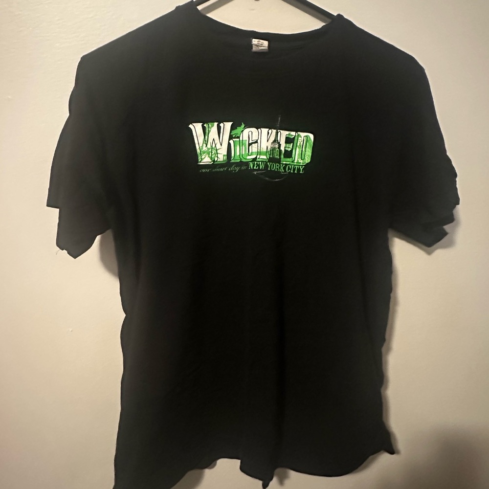Wicked NYC tshirt - size SMALL
